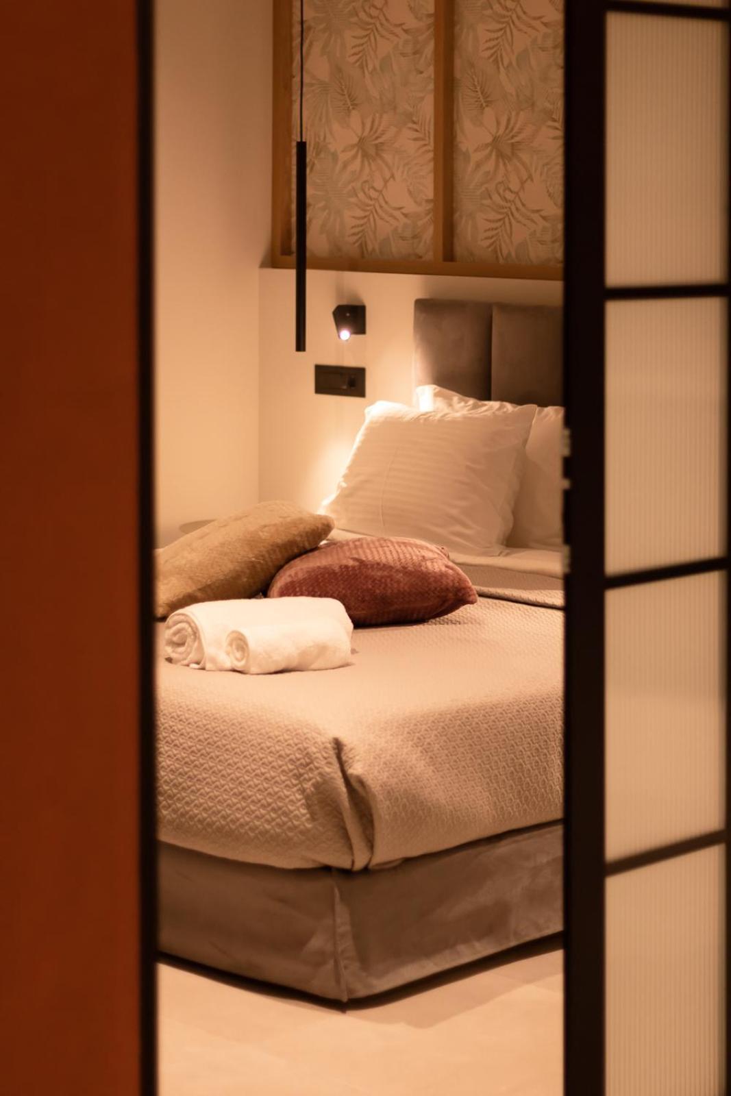 Orama Luxury Suite 3 Bedrooms With Private Pool Herszonisszosz Kültér fotó